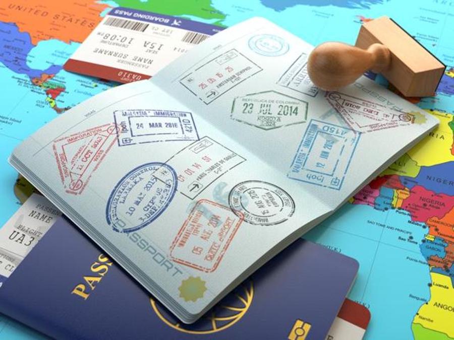 Cập nhật quy định người được cấp visa du lịch tới Úc