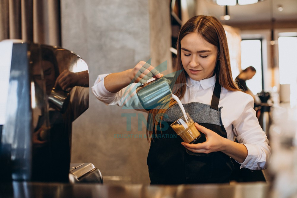 Ngành Dịch vụ và Bán lẻ cao cấp