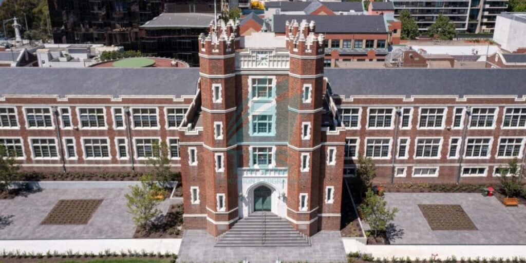 Melbourne High School 