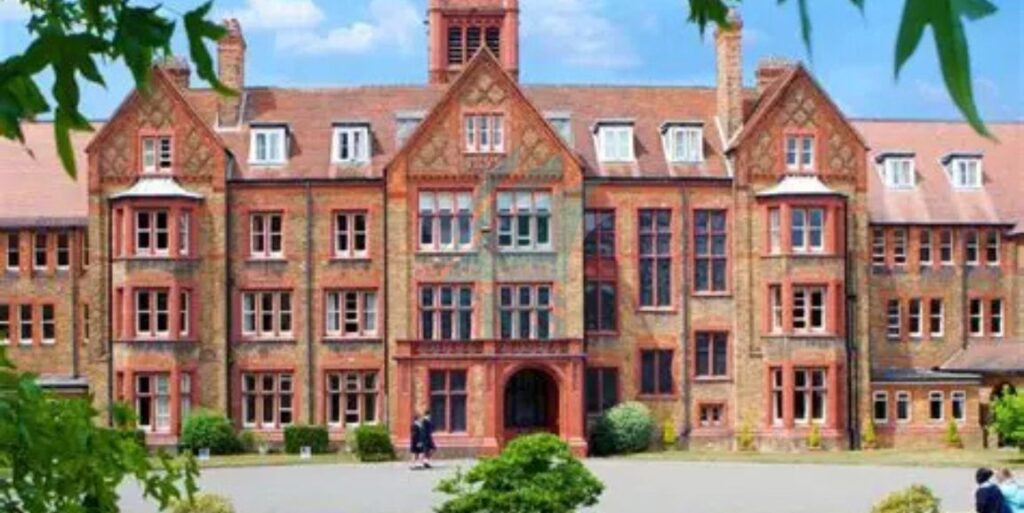 St Margaret's School