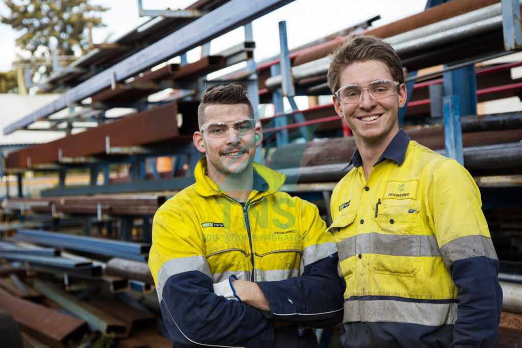 Lợi ích và rào cản khi đi làm việc tại Úc với trình độ IELTS 4.5