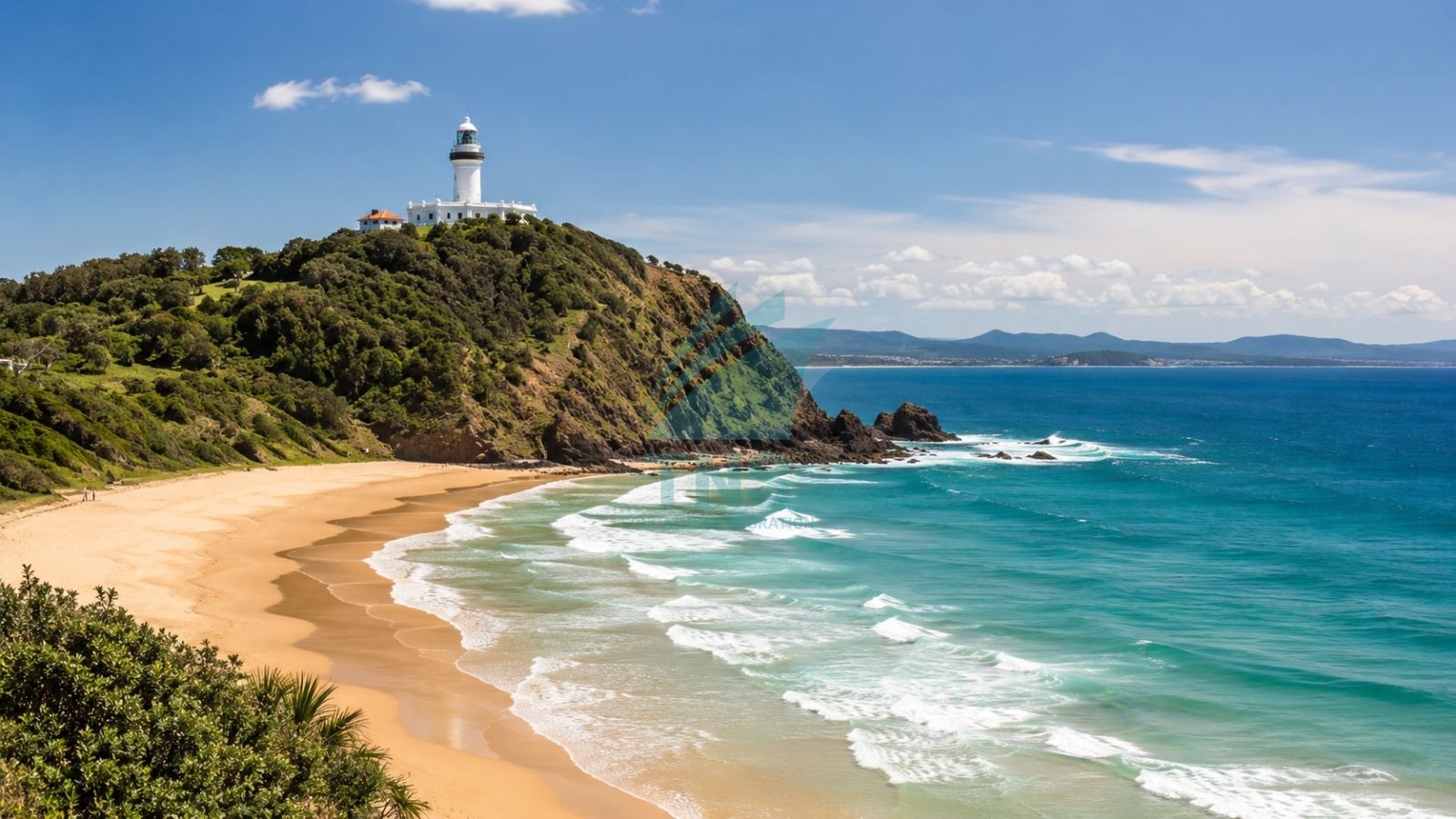 Ngọn hải đăng Cape Byron cùng với các bãi biển cát vàng