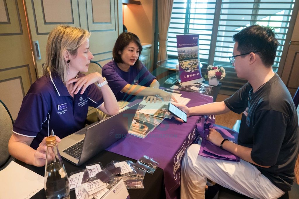 Lệ phí xin visa du học Úc